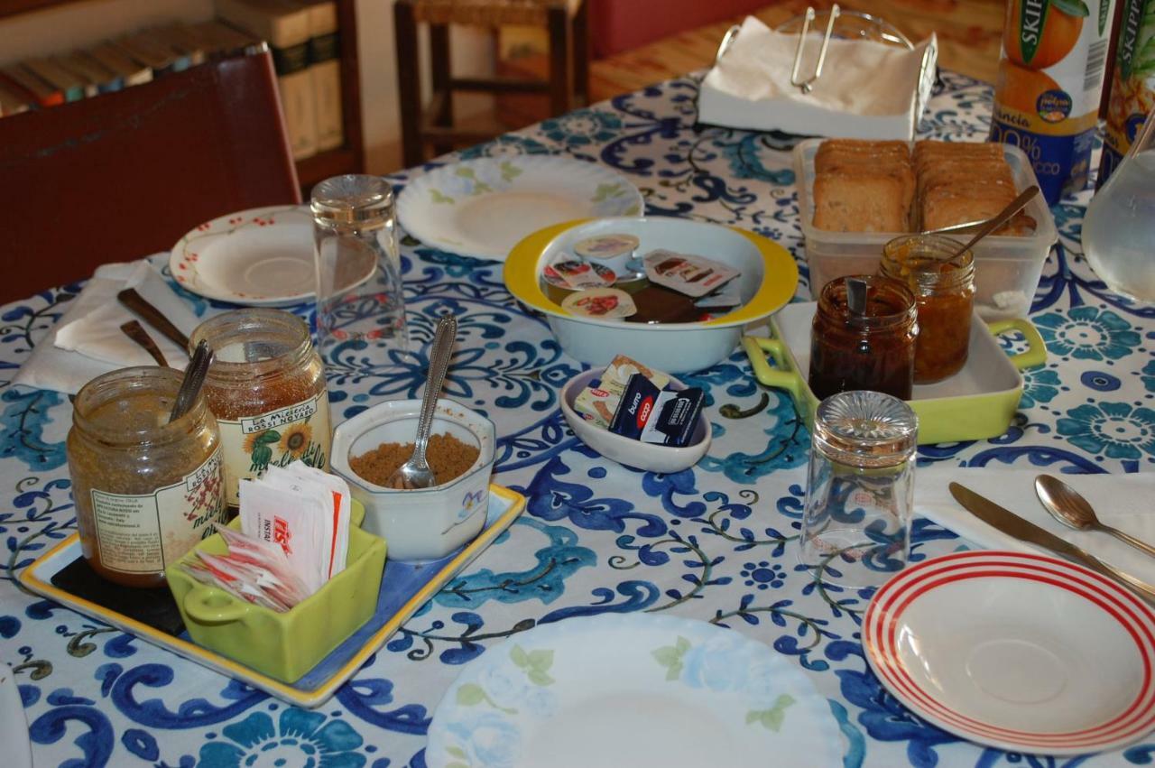 Il Pino Bed and Breakfast Vetulonia Εξωτερικό φωτογραφία